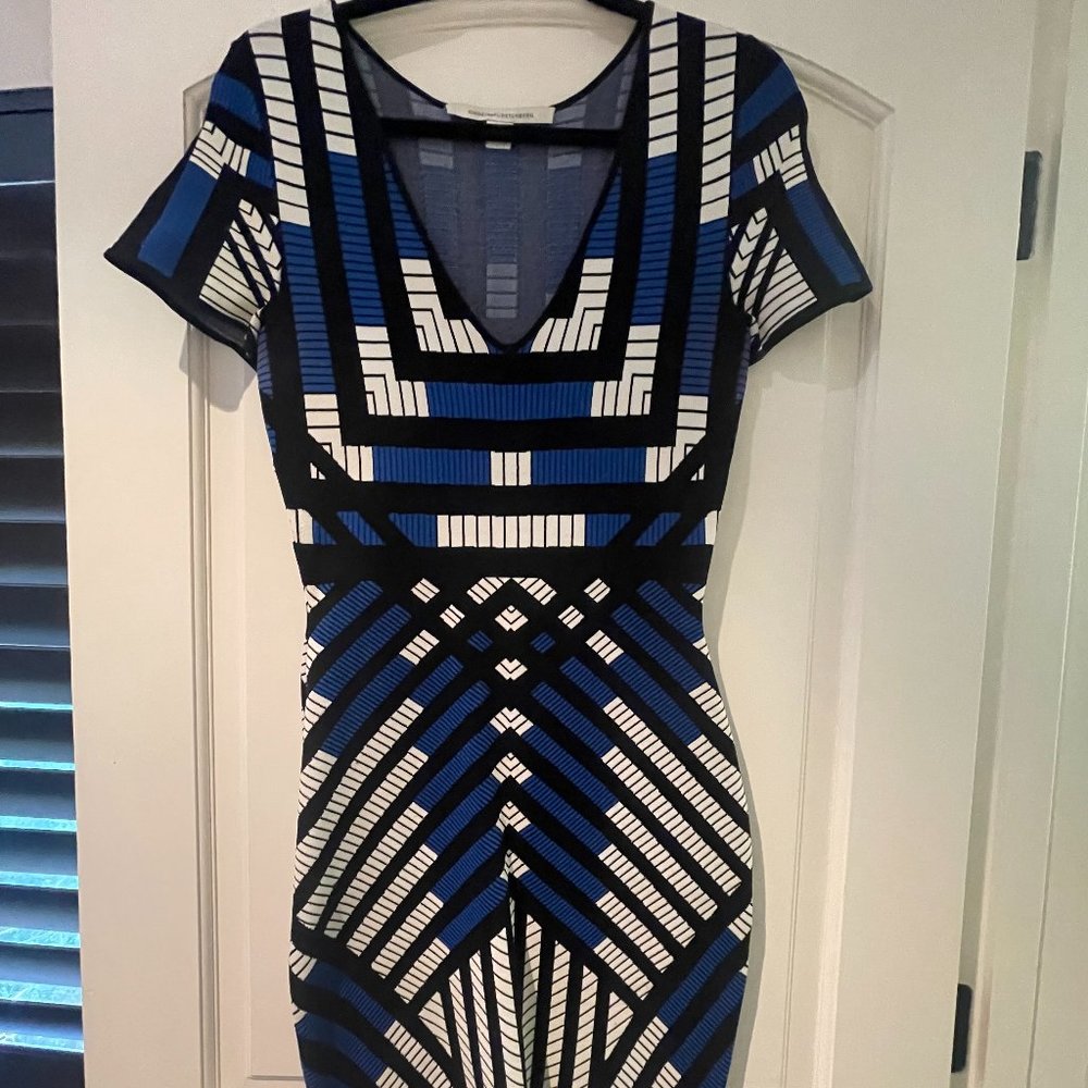 DVF bodycon sweater dress size S